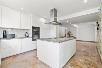 3db3472d907684c77cbe5415b0afae80 - 8