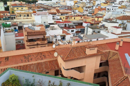 3dec01a699b9c37ba4aa59355c1977a6 - 24