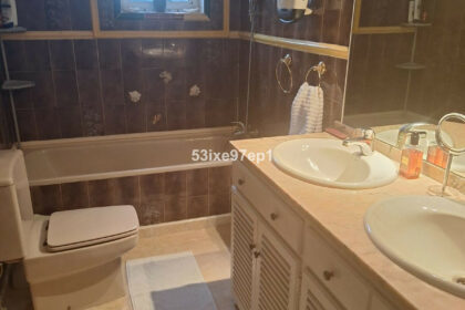 3dec01a699b9c37ba4aa59355c1977a6 - 9