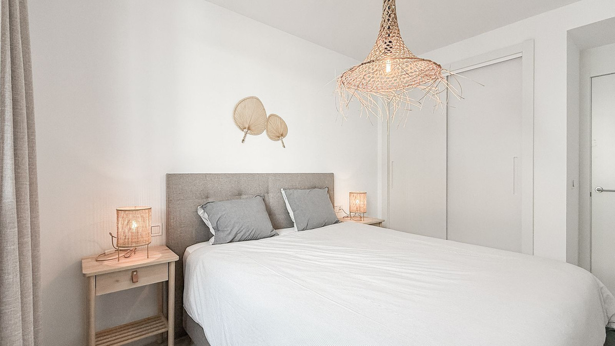 3f3bb053deb15dfe2b30ff2bc557f8b8 - 27