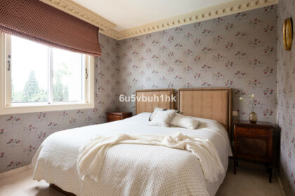 41bd7cc616bdc9b2d2e8d145114da58a - 18