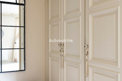 41bd7cc616bdc9b2d2e8d145114da58a - 23