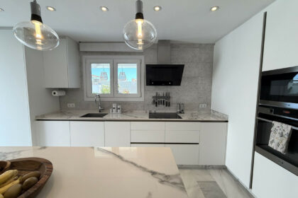 41d4651af4b00c65dc6a313f0d0bbcc7 - 18