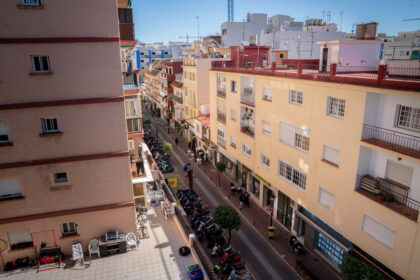 43936ceee8395792ba0ddf870de50b5b - 31