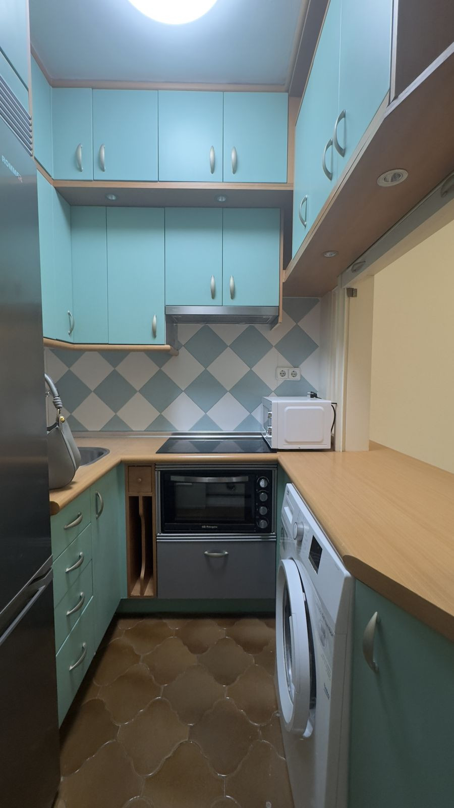 454df403530558906dcc78864584fca2 - 6