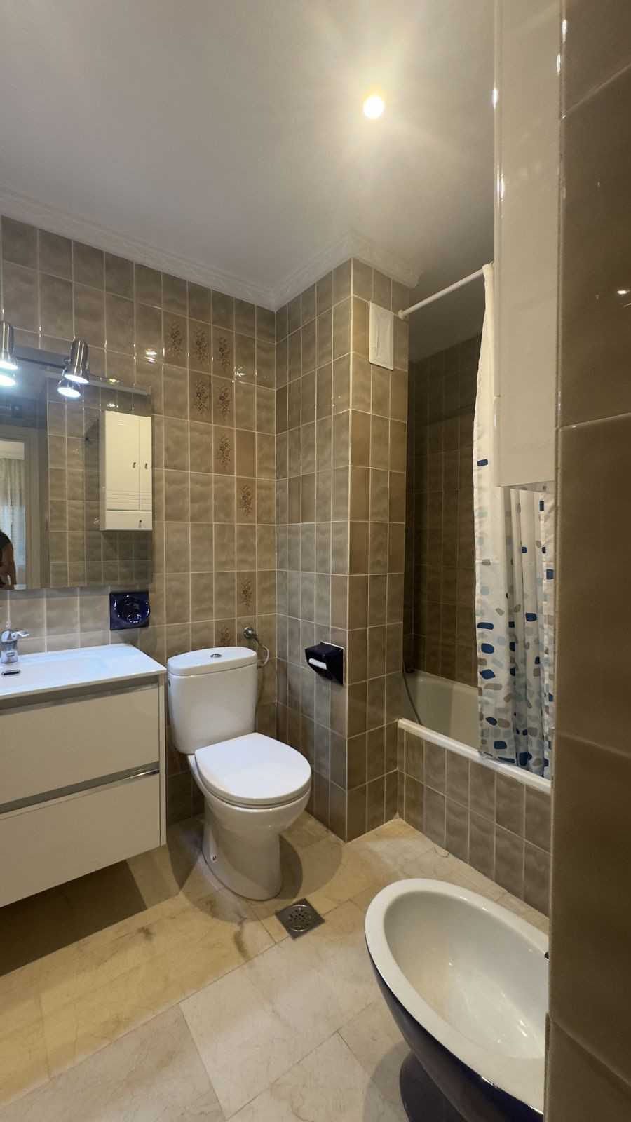 454df403530558906dcc78864584fca2 - 9