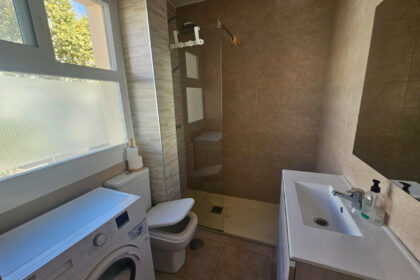 49355c9fa762bd2ceee28aba73e7e9d0 - 10