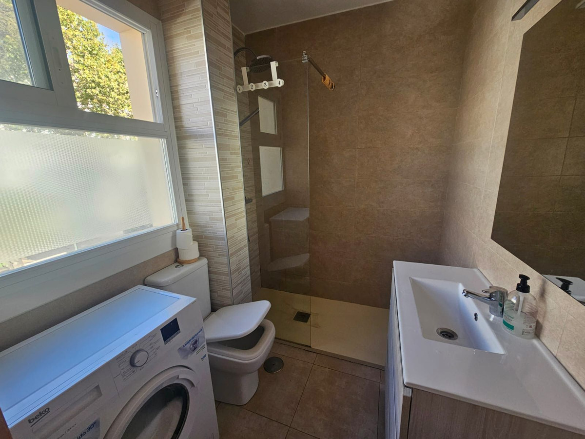 49355c9fa762bd2ceee28aba73e7e9d0 - 10