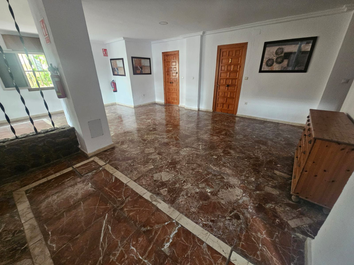 49355c9fa762bd2ceee28aba73e7e9d0 - 2