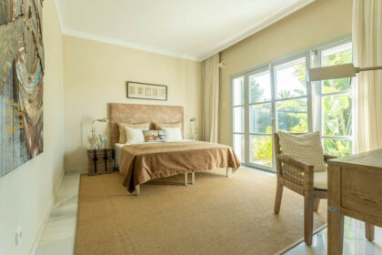 49aaddad02580db51de92df3417cf12c - 14