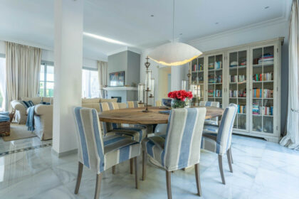 49aaddad02580db51de92df3417cf12c - 33