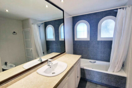 4a1db00960b8e69f4865fcdbc72c26c7 - 14