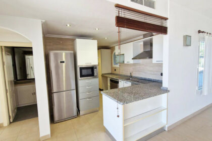 4a1db00960b8e69f4865fcdbc72c26c7 - 4