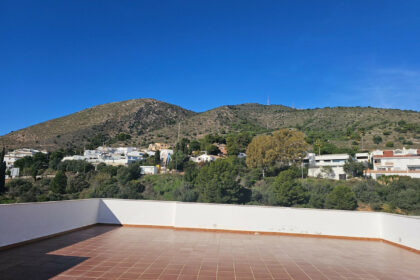 4af80fe55e0b1960b858654519ce9f35 - 24