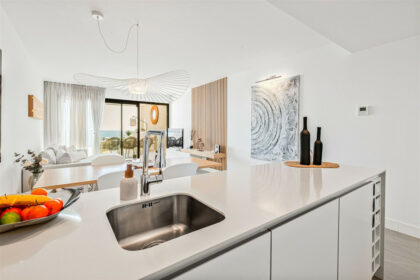 4e4f9b5483ef5311a43dfba93f8e3920 - 11