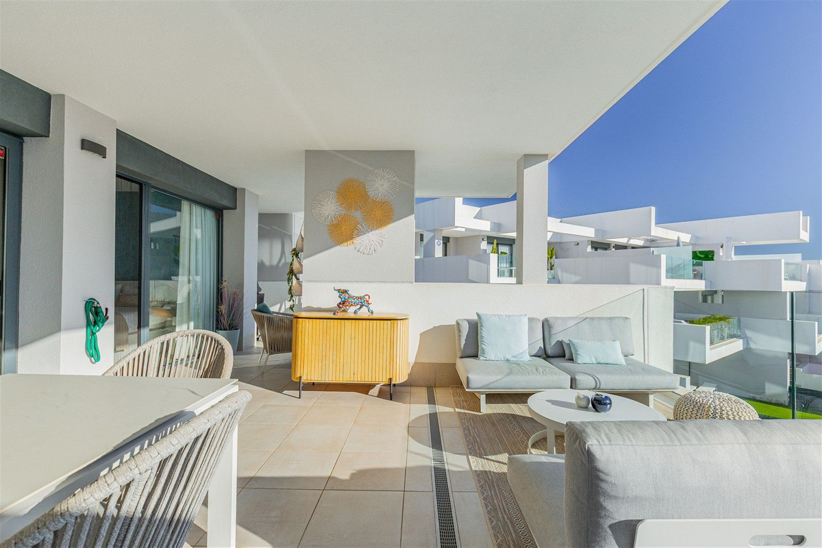 4e4f9b5483ef5311a43dfba93f8e3920 - 18