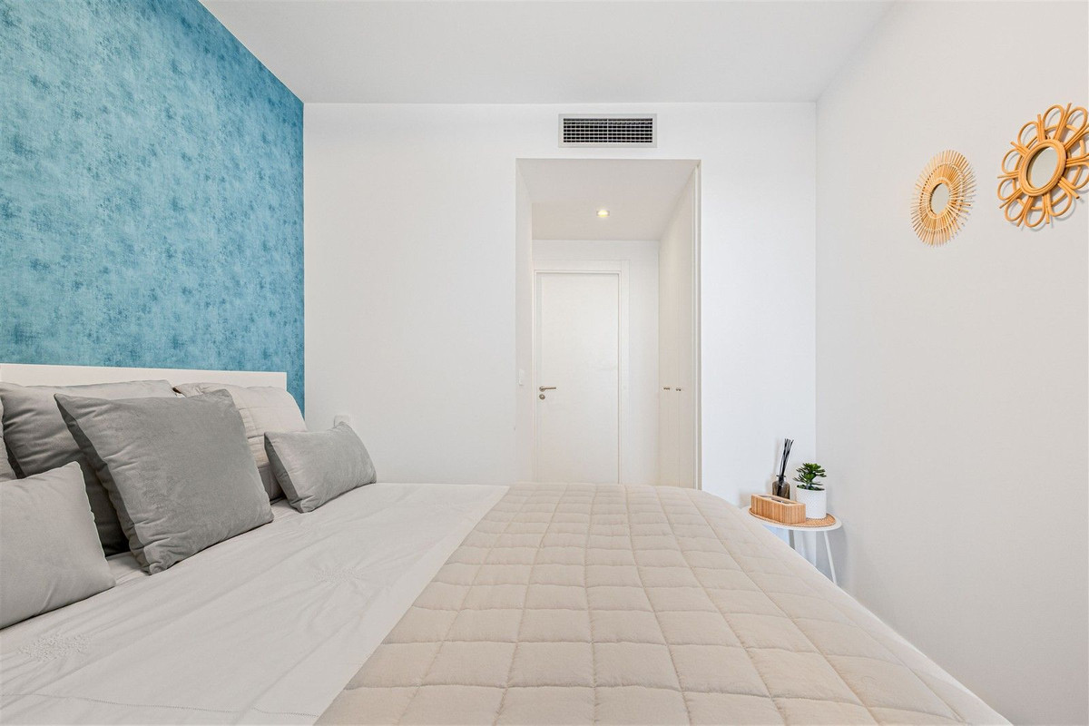 4e4f9b5483ef5311a43dfba93f8e3920 - 22