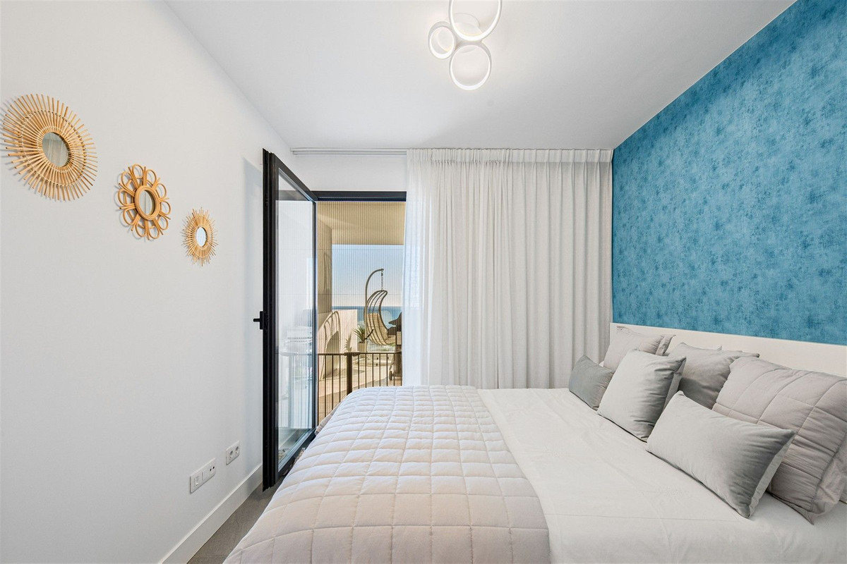 4e4f9b5483ef5311a43dfba93f8e3920 - 23