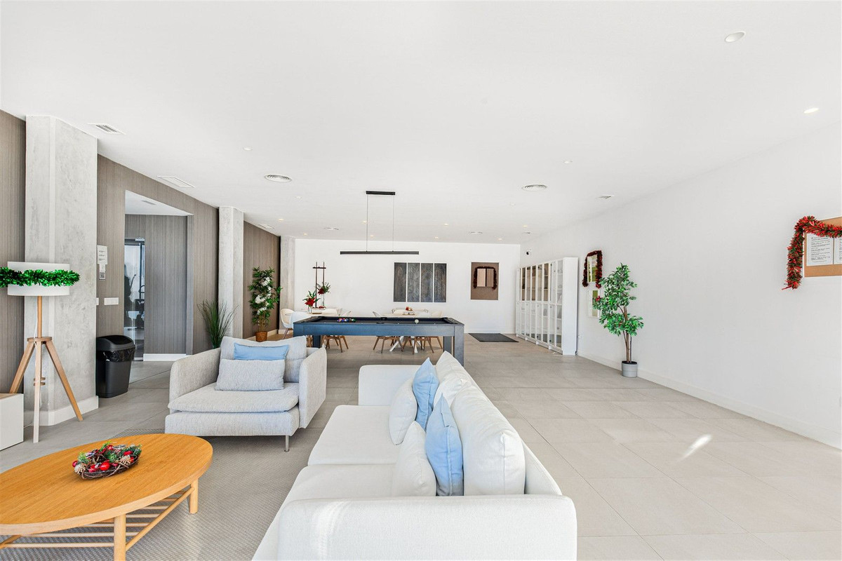 4e4f9b5483ef5311a43dfba93f8e3920 - 32