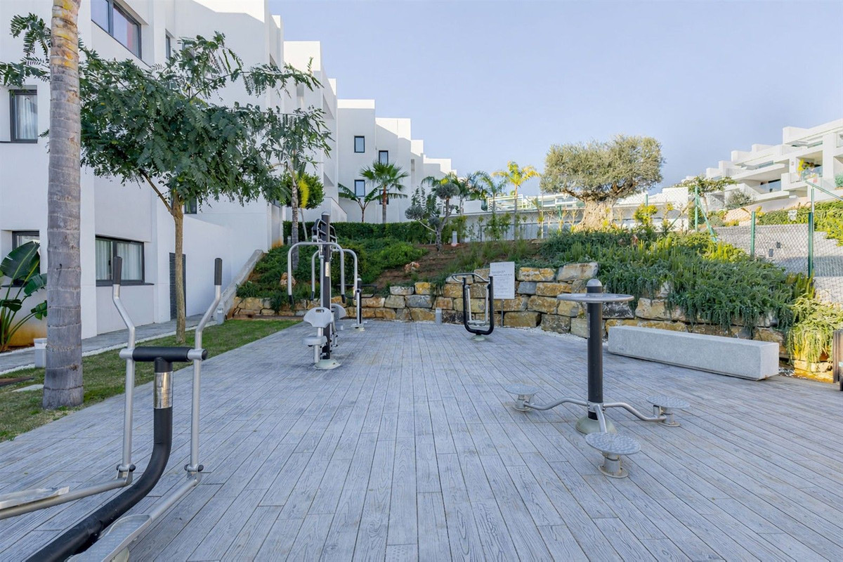 4e4f9b5483ef5311a43dfba93f8e3920 - 38