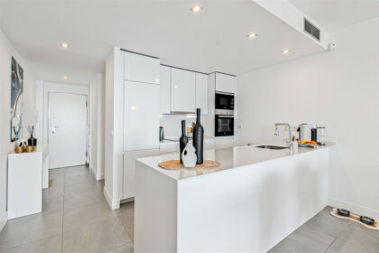 4e4f9b5483ef5311a43dfba93f8e3920 - 9