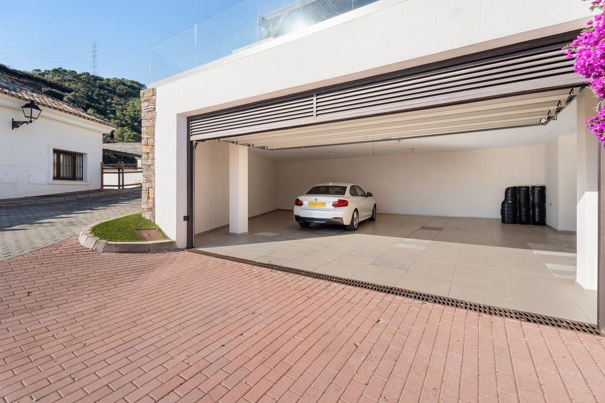 4ec49dcd5e445004433481b216afcb8d - 40