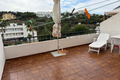 512599e2e89460336ae6d806a6fba962 - 17