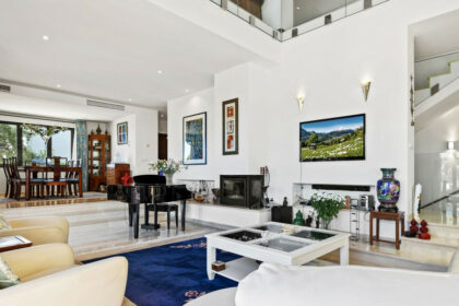 51e5202262a69ba741e761440fe0add3 - 10