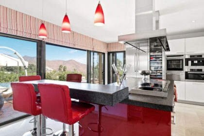 51e5202262a69ba741e761440fe0add3 - 11