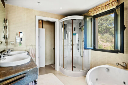 51e5202262a69ba741e761440fe0add3 - 15