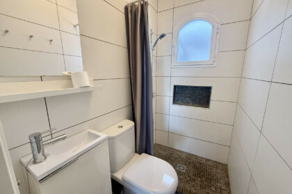 526d184cc0e23252c9bc029e9585d76c - 12