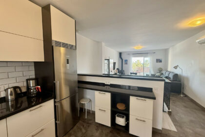 526d184cc0e23252c9bc029e9585d76c - 3