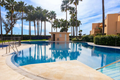 533d947c110d3afe80ab3c25cb802573 - 28