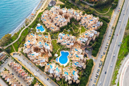 533d947c110d3afe80ab3c25cb802573 - 50