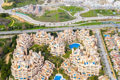 533d947c110d3afe80ab3c25cb802573 - 58