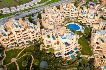 533d947c110d3afe80ab3c25cb802573 - 60