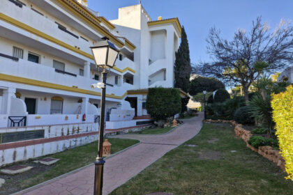 54803da31f4627eeaea029888379dcde - 18