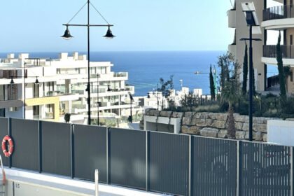 55e6d3681028109043593ef55e09c0b2 - 1