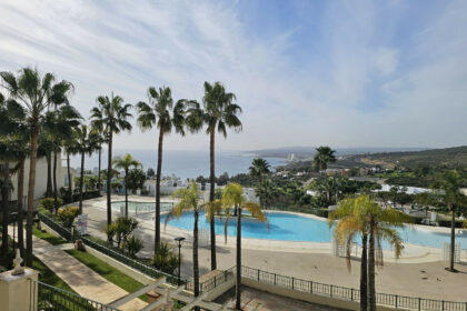 58ca3178fd6dabdd165ea188504a8166 - 18