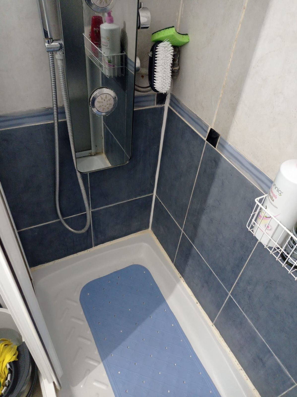 5998538b4f170e58a5da4a769b0949c8 - 11