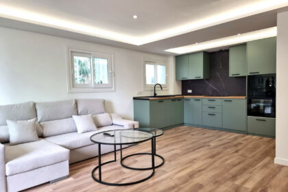 5a3f92bae7ac0b4378ac4dee925735ec - 1