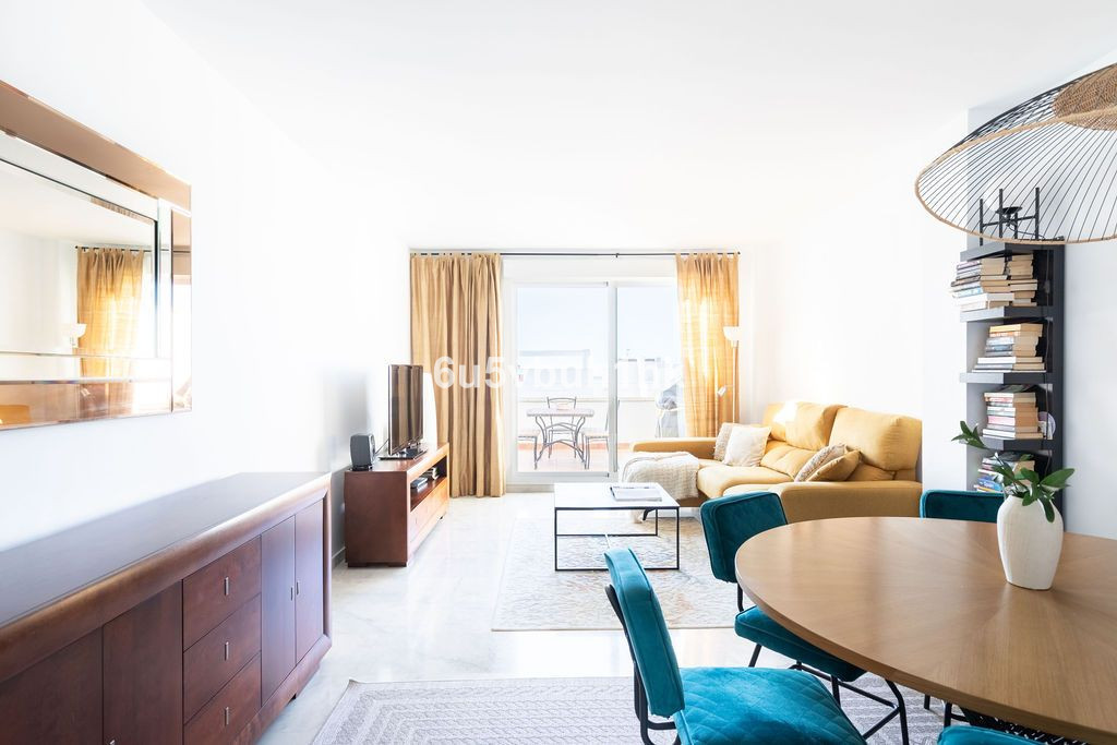 5a7937f2226dad7dd3f4057b74c0f00a - 1