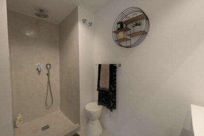 5b8b872b138ffd60702c01185a5188ea - 12