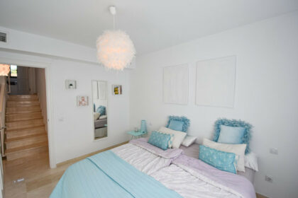 5b8b872b138ffd60702c01185a5188ea - 15