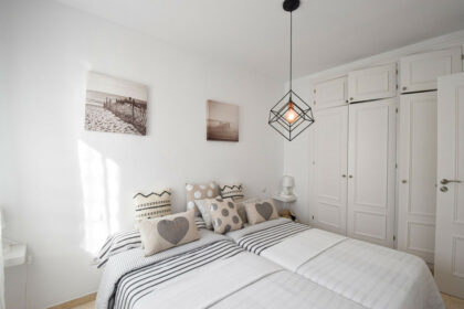 5b8b872b138ffd60702c01185a5188ea - 21