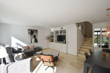 5b8b872b138ffd60702c01185a5188ea - 4