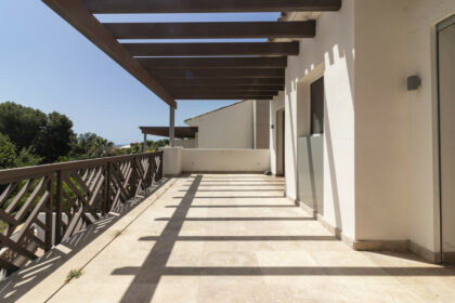 5c84cda16db9e44d58e9f0b452f1bbe0 - 14