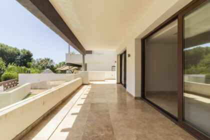 5c84cda16db9e44d58e9f0b452f1bbe0 - 17