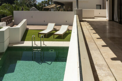 5c84cda16db9e44d58e9f0b452f1bbe0 - 20