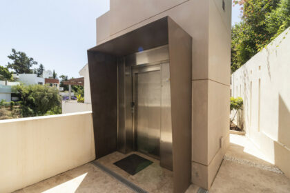 5c84cda16db9e44d58e9f0b452f1bbe0 - 22